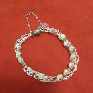 7" Sterling and fresh water pearl bracelet